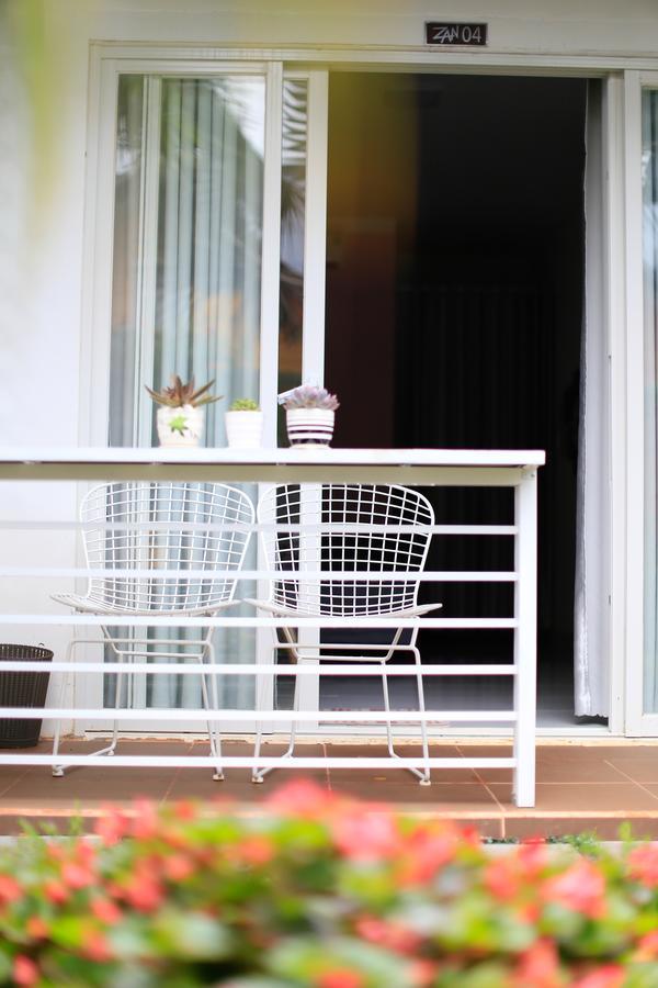 Zan Homestay Буонметхуот Экстерьер фото