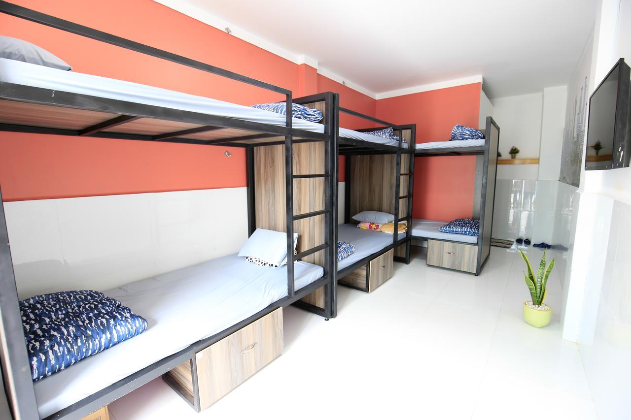 Zan Homestay Буонметхуот Экстерьер фото