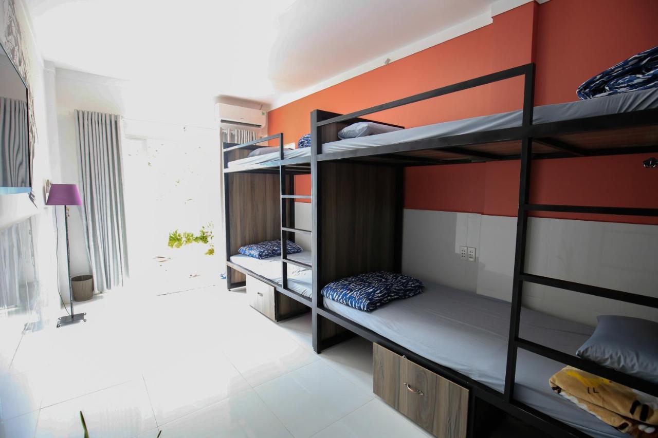 Zan Homestay Буонметхуот Экстерьер фото